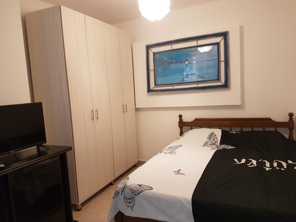 Apartamento Residential Unit In Nice Area In *